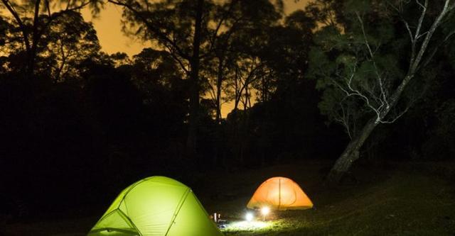 野外露營，要學會戶外營地環境的選擇 (圖1)